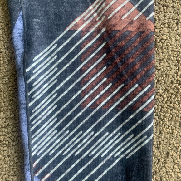 Prana Pillar Printed Legging - Picture 6 of 8